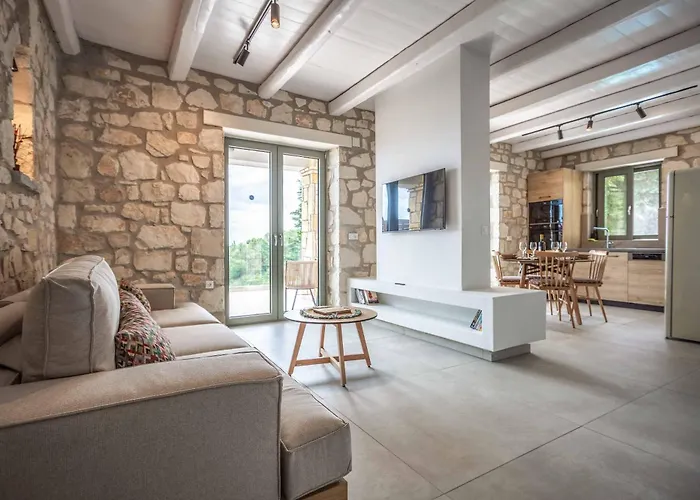 Eleni Zante Villa Xirokástellon
