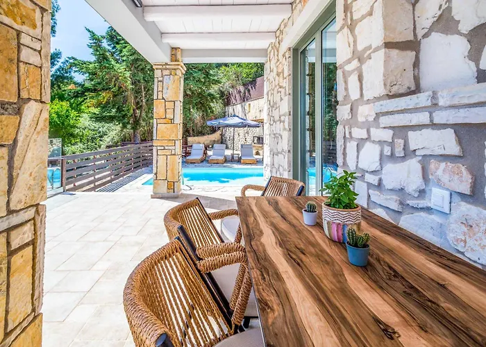 Eleni Zante Villa Xirokástellon