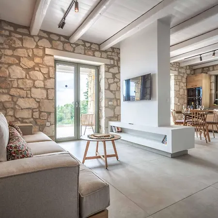 Eleni Zante Villa Xirokástellon